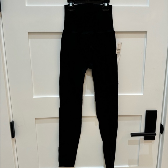 Free People High-Rise 7/8 Length Good Karma Leggings. NWT - Picture 9 of 11